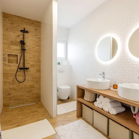 Umag-kuca Za Odmor Sandra * Umag