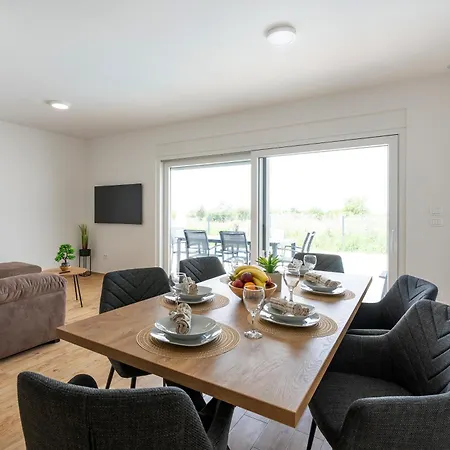 Umag-kuca Za Odmor Sandra *